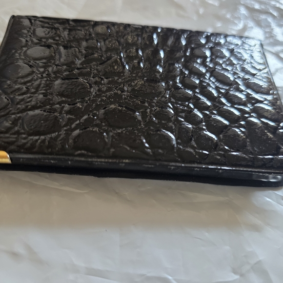 Black Croc-Embossed Leather Card Holder with Gold Corner Accent Like New - Picture 5 of 6